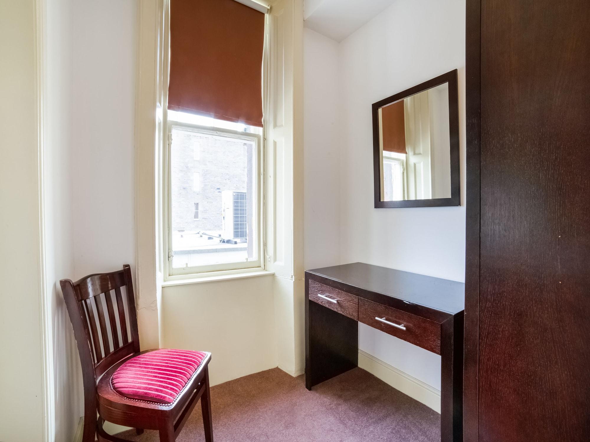 Victoria Park House Hostel Edinburgh Bagian luar foto