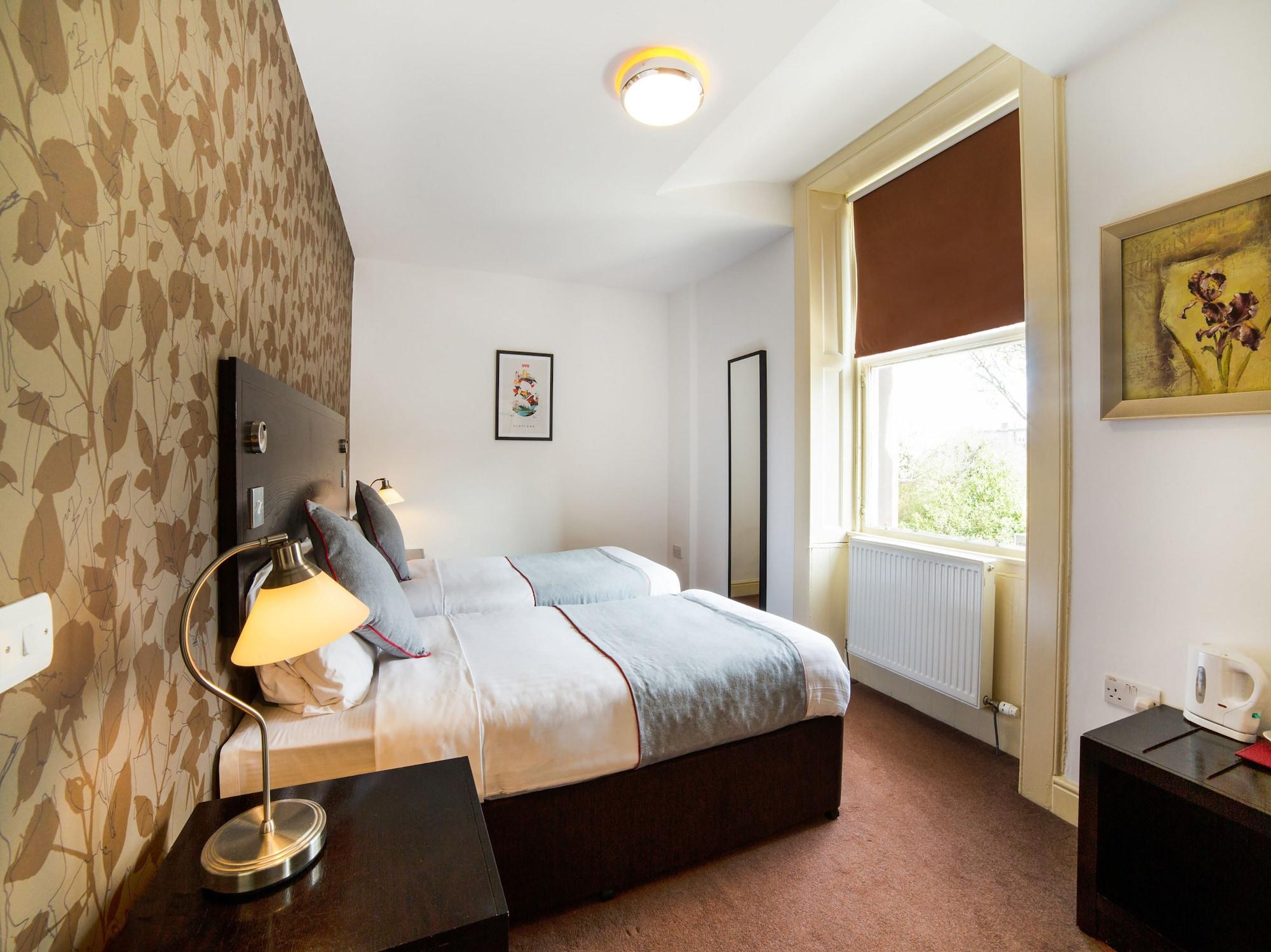 Victoria Park House Hostel Edinburgh Bagian luar foto