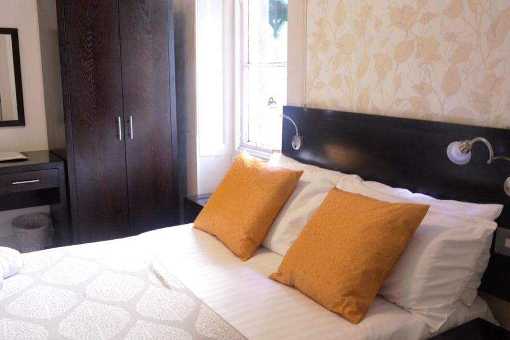 Victoria Park House Hostel Edinburgh Bagian luar foto