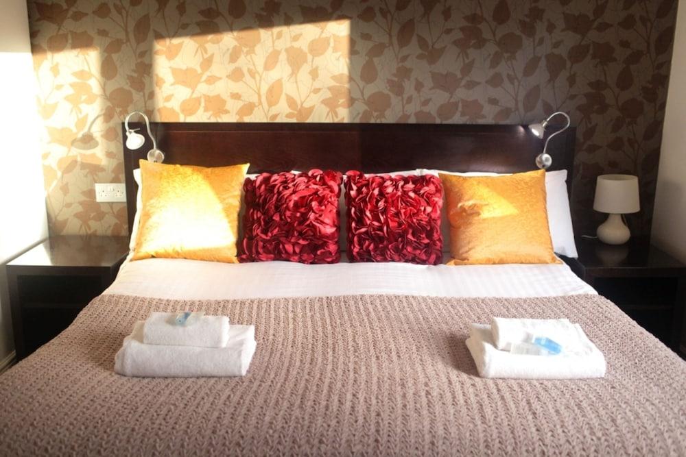 Victoria Park House Hostel Edinburgh Bagian luar foto