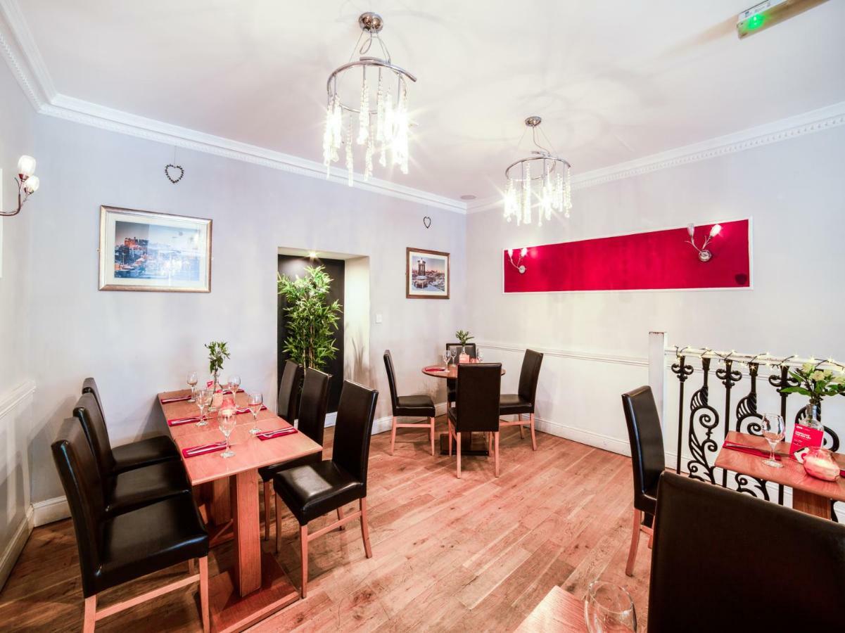 Victoria Park House Hostel Edinburgh Bagian luar foto