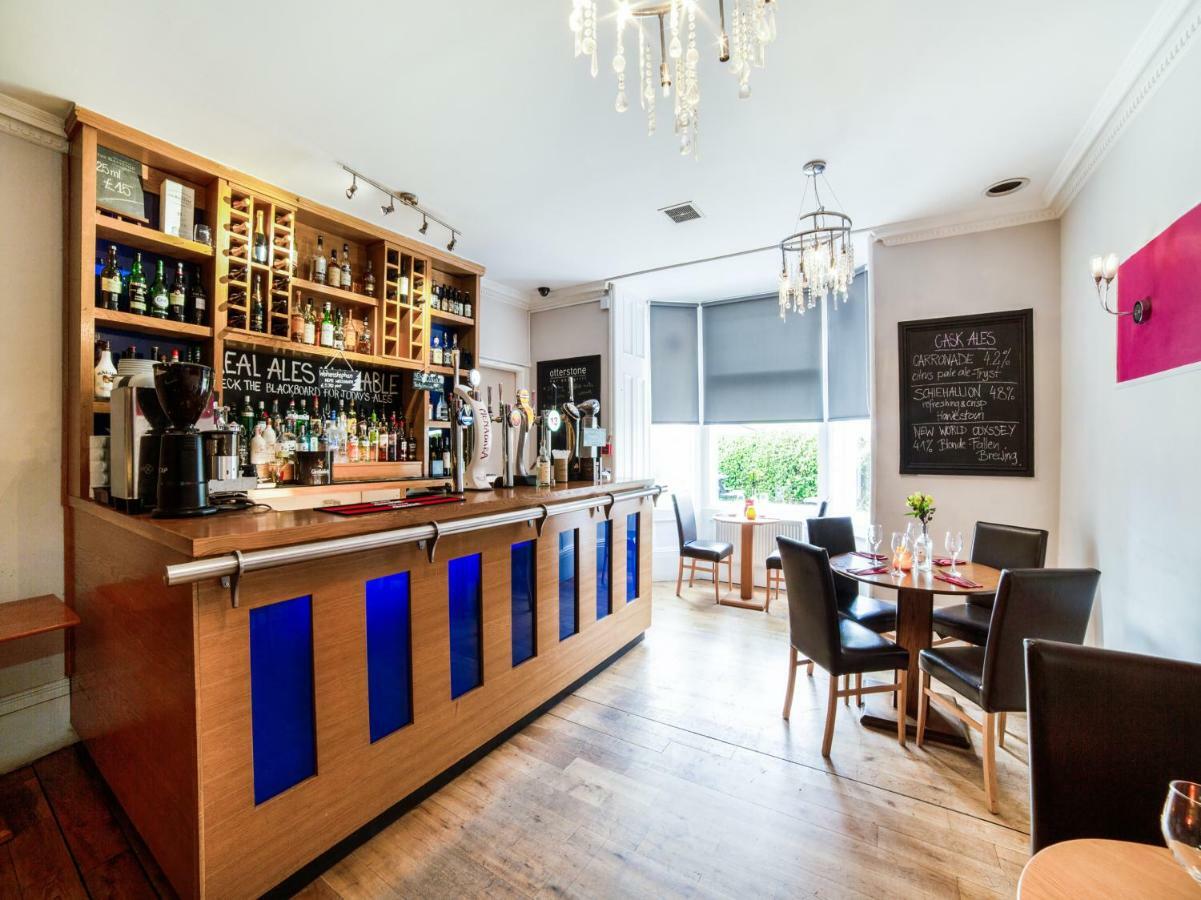 Victoria Park House Hostel Edinburgh Bagian luar foto